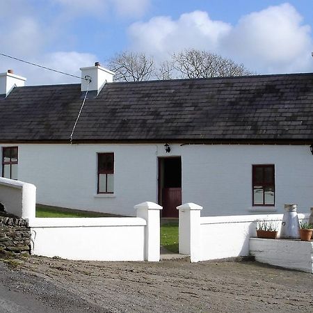 Griffins Holiday Cottage Дингл Экстерьер фото