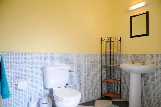 Griffins Holiday Cottage Дингл Экстерьер фото