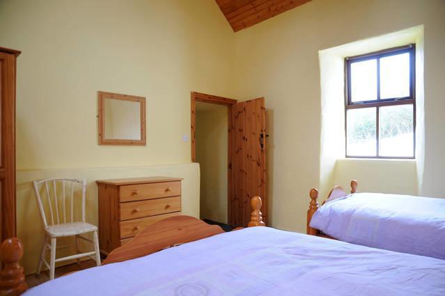 Griffins Holiday Cottage Дингл Экстерьер фото